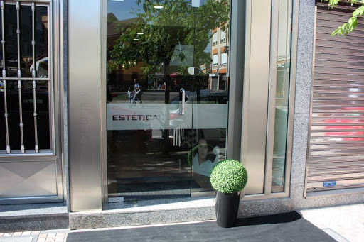 Peluquería Ursulay Vicen Centro de Estética en Mieres del Camino, Oviedo