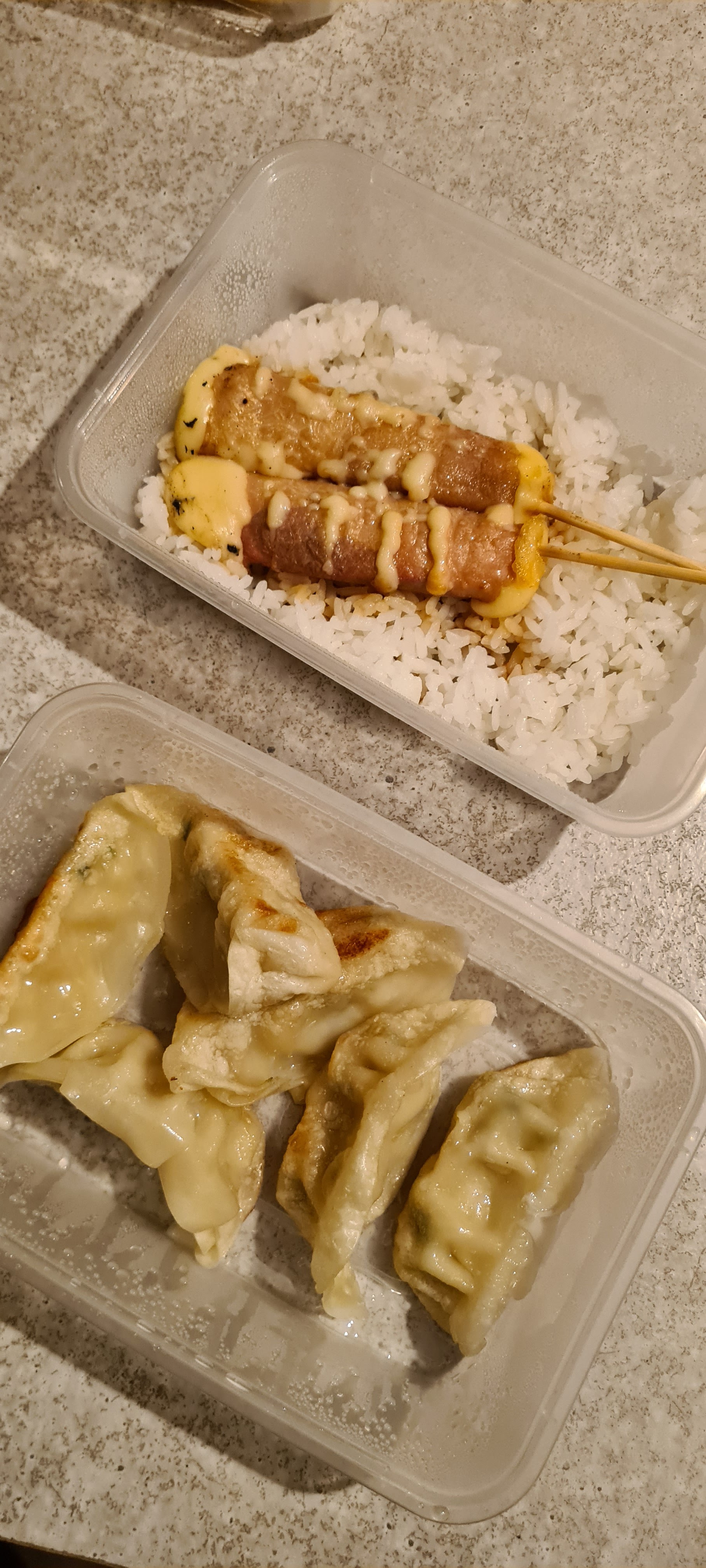 Photo n° 2 de l'avis de Malla.e fait le 18/05/2023 à 10:28