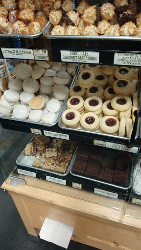 Health Food Store «Sprouts Farmers Market», reviews and photos, 1447 S Harbor Blvd, Fullerton, CA 92832, USA