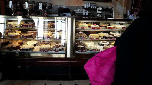 Restaurant «The Cheesecake Factory», reviews and photos, 1504 Old Country Rd, Westbury, NY 11590, USA