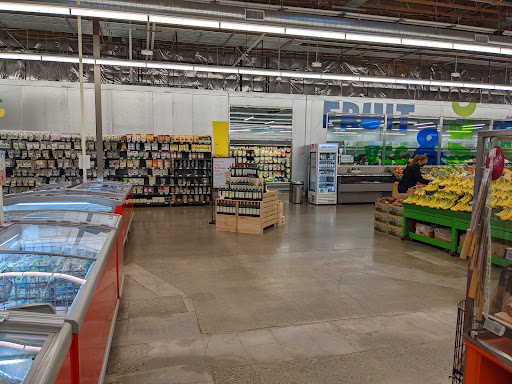 Grocery Store «Whole Foods Market 365», reviews and photos, 11 S State St, Lake Oswego, OR 97034, USA