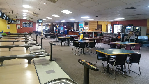 Bowling Alley «Chelsea Lanes Inc», reviews and photos, 1180 S Main St, Chelsea, MI 48118, USA