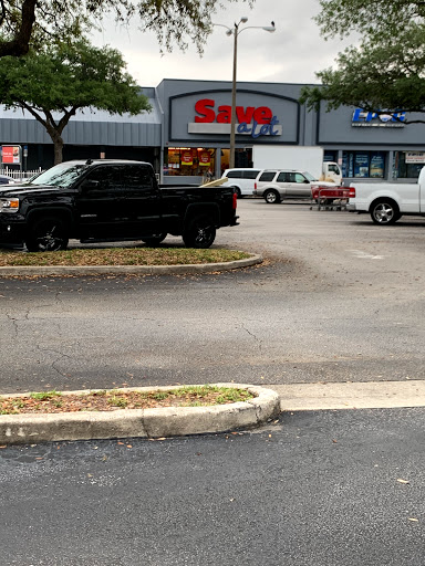 Save-A-Lot, 7351 Spring Hill Dr #1, Spring Hill, FL 34606, USA, 