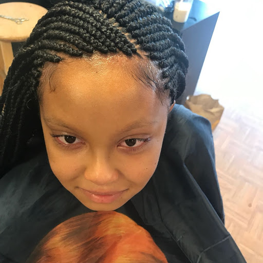 Hair Salon «African Hair Braiding Salon», reviews and photos, 3868 E Main St, Columbus, OH 43213, USA