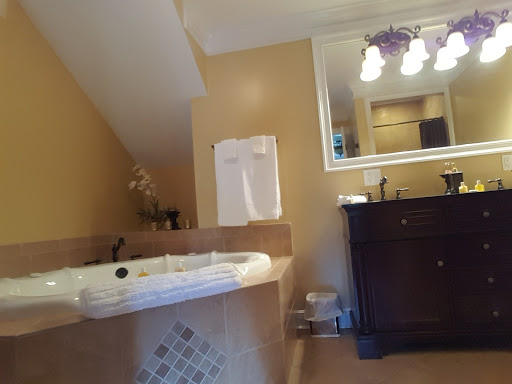 Bed & Breakfast «Oak Crest Mansion Inn», reviews and photos, 5267 Menge Ave, Pass Christian, MS 39571, USA