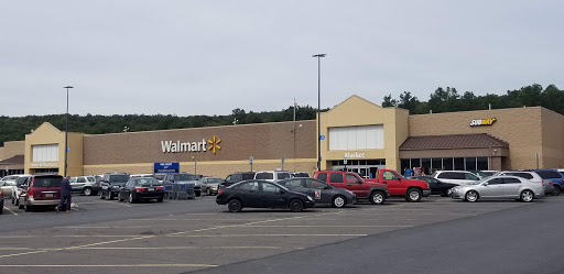 Department Store «Walmart Supercenter», reviews and photos, 35 Plaza Dr, Tamaqua, PA 18252, USA