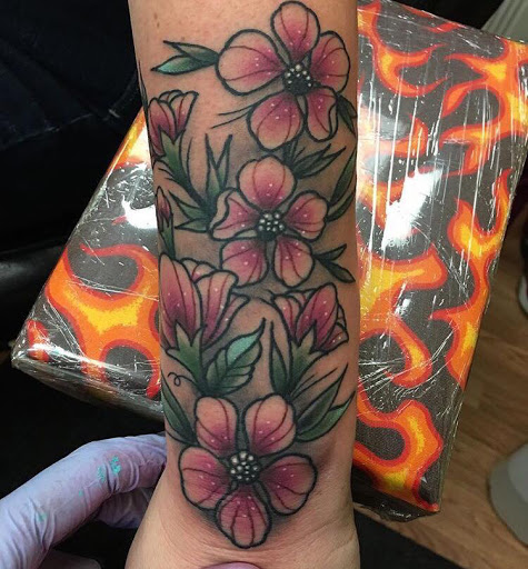 Body Piercing Shop «The Upper Darby Inkwell Tattoo and Body Piercing», reviews and photos, 3726 Garrett Rd, Drexel Hill, PA 19026, USA