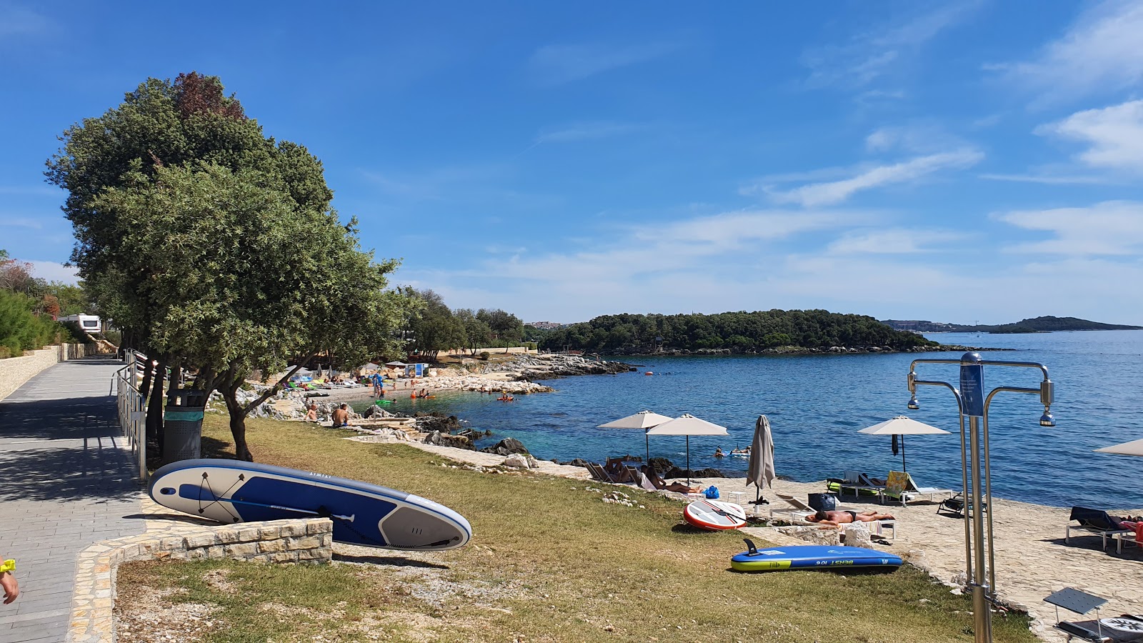 Foto von Funtana beach II mit sehr sauber Sauberkeitsgrad