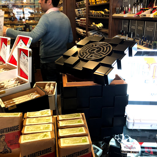 Tobacco Shop «The Cigar Factory Lounge», reviews and photos, 2804 E Los Angeles Ave, Simi Valley, CA 93065, USA