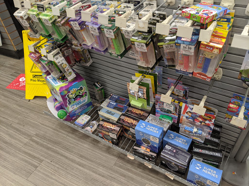 Video Game Store «GameStop», reviews and photos, 3158 Steinway St, Astoria, NY 11103, USA