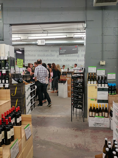 Wine Store «Vin Chicago», reviews and photos, 1826 N Elston Ave, Chicago, IL 60642, USA