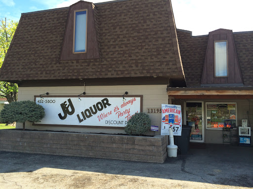 J & J Liquor Inc, 13195 Bank St, Dillsboro, IN 47018, USA, 