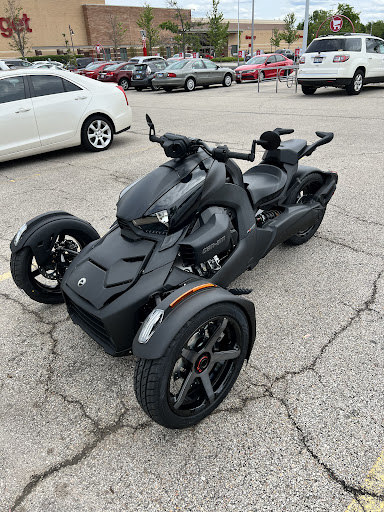 Motorcycle Dealer «iMotorsports Inc», reviews and photos, 334 W Grand Ave, Elmhurst, IL 60126, USA