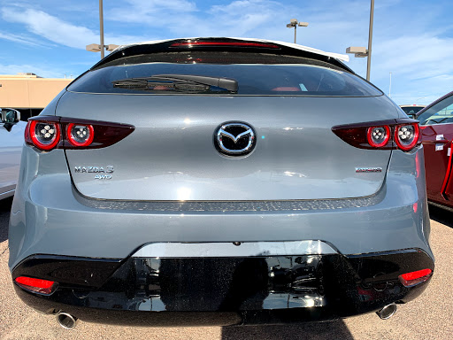 Car Dealer «Lunde Auto Center», reviews and photos, 140 40th St S, Fargo, ND 58103, USA