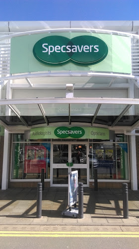 Specsavers Opticians and Audiologists - Fort Kinnaird - Optician