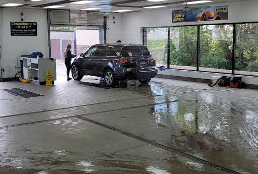 Car Wash «Paradise Full Service Car Wash & Detail Center», reviews and photos, 14324 Huntington Ave, Savage, MN 55378, USA