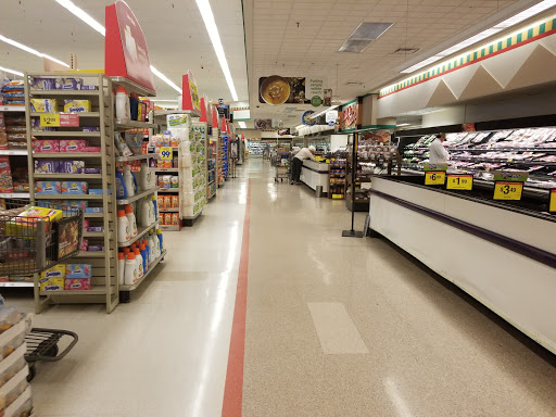 Grocery Store «Kroger», reviews and photos, 1790 E Market St, Harrisonburg, VA 22801, USA