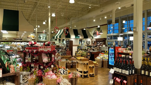 Grocery Store «The Fresh Market», reviews and photos, 1320 McFarland Blvd E #100, Tuscaloosa, AL 35401, USA
