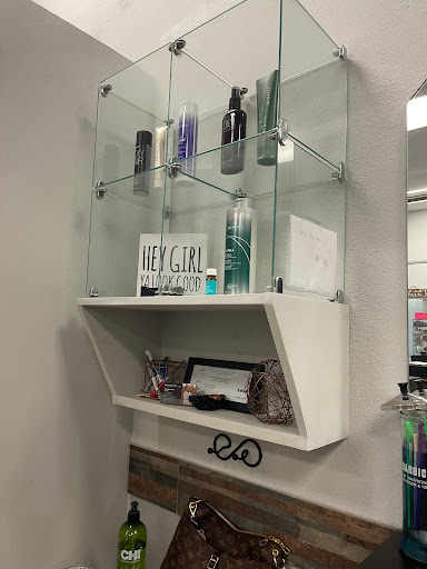 Nail Salon «Natural Image Hair Salon», reviews and photos, 3215 Bridge Rd # 3A, Suffolk, VA 23435, USA