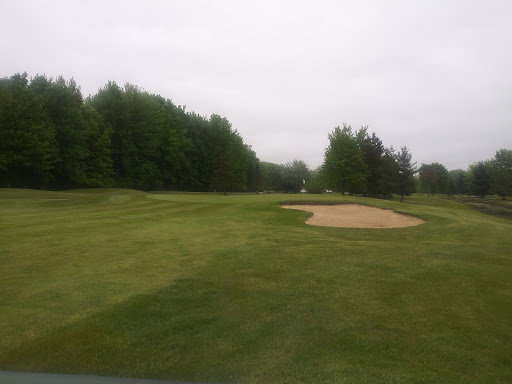 Golf Club «Hilliard Lakes Golf Club», reviews and photos, 31665 Hilliard Blvd, Westlake, OH 44145, USA