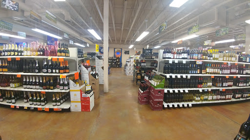 Liquor Store «College Green Liquor», reviews and photos, 4681 W 20th St, Greeley, CO 80634, USA