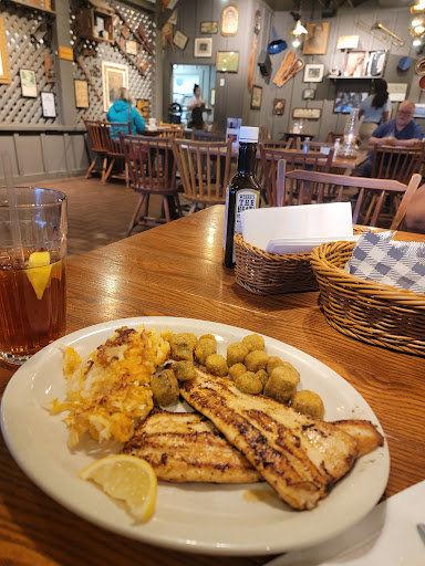 American Restaurant «Cracker Barrel Old Country Store», reviews and photos, 1303 Tadlock Dr, Murrells Inlet, SC 29576, USA