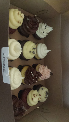Bakery «Blue Bird Bake Shop», reviews and photos, 3122 Corrine Dr, Orlando, FL 32803, USA