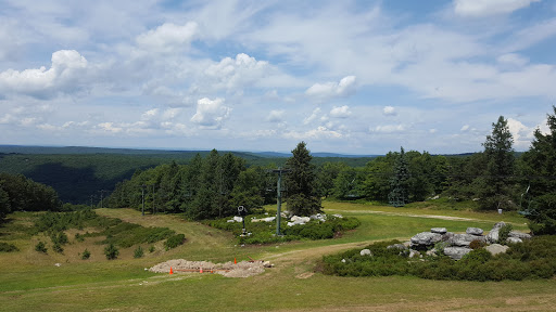 Ski Shop «Eagle Rock Resort Ski Shop», reviews and photos, Country Club Rd, Hazleton, PA 18202, USA