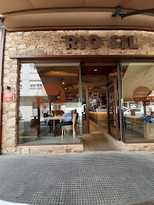 Hostal Asador (Restaurante) Río Sil Rúa Río Sil, 43, 15100 Carballo, A Coruña, España