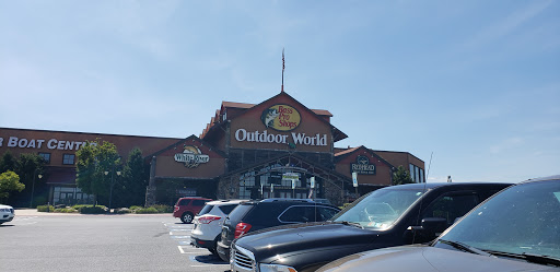 Shopping Mall «Harrisburg Mall», reviews and photos, 3501 Paxton St, Harrisburg, PA 17111, USA