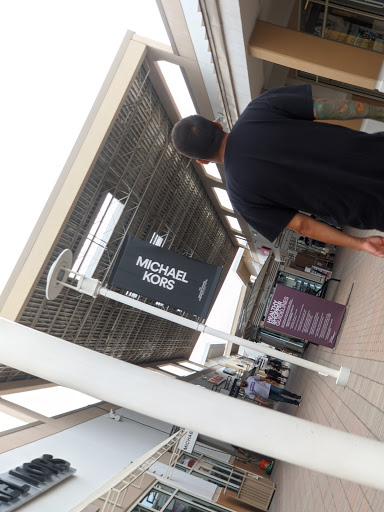 Clothing Store «Nike Factory Store», reviews and photos, 2950 I-20 Frontage Rd #755, Grand Prairie, TX 75052, USA