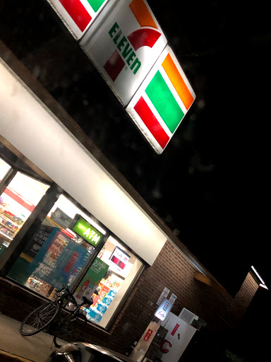 Convenience Store «7-Eleven», reviews and photos, 1115 Crestview Dr, Herndon, VA 20170, USA