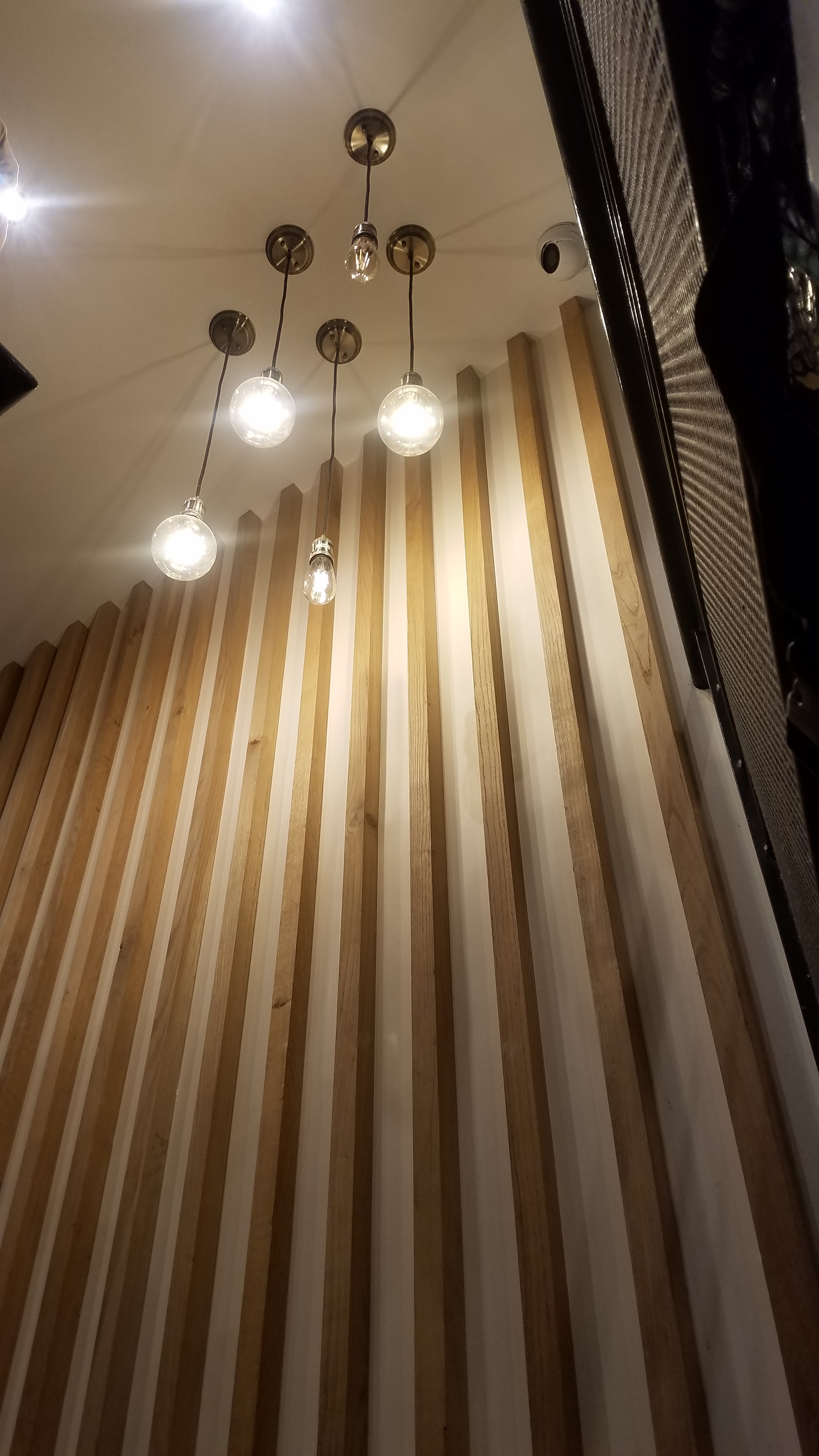 Photo n° 2 de l'avis de Enobe. fait le 30/12/2018 à 20:43
