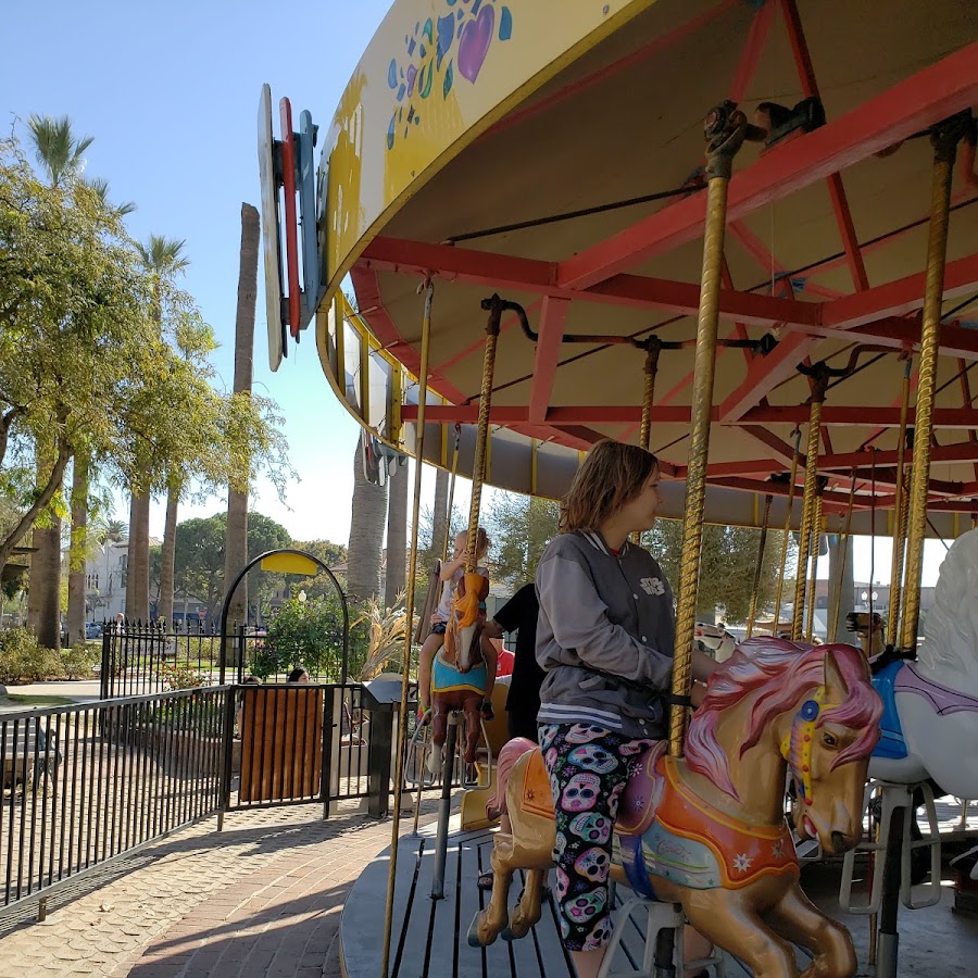 Hanford Carousel