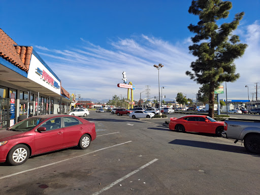 Auto Parts Store «Pep Boys Auto Parts & Service», reviews and photos, 10231 Lakewood Blvd, Downey, CA 90241, USA