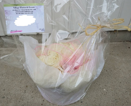 Florist «Lake Grove Village Florist», reviews and photos, 1015 Hawkins Ave, Lake Grove, NY 11755, USA