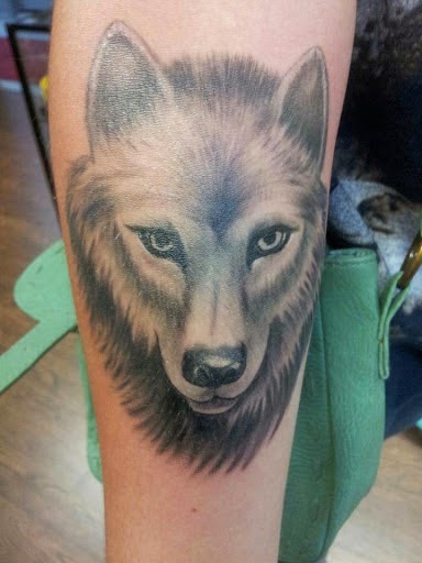 Tattoo Shop «Burien Tattoo -White Center», reviews and photos, 9619 16th Ave SW, Seattle, WA 98106, USA