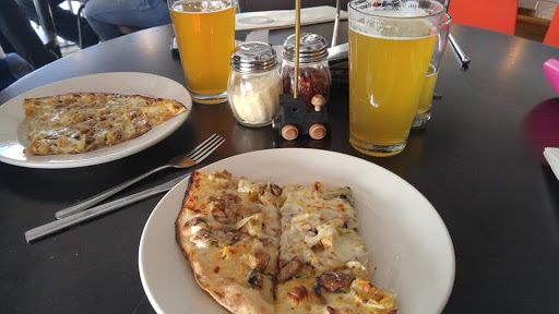 Brewpub «The Filling Station Microbrewery», reviews and photos, 642 Railroad Pl, Traverse City, MI 49686, USA