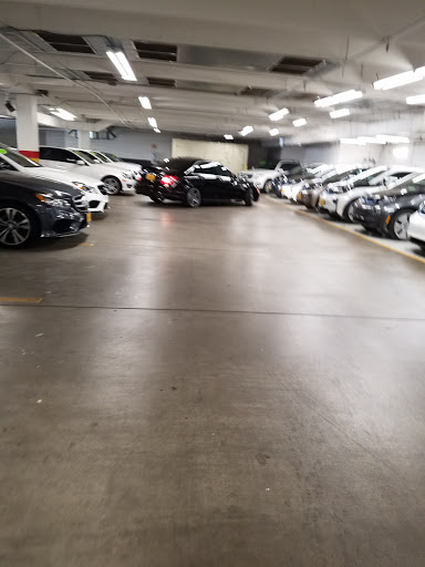 Used Car Dealer «Certified Benz & Beemer», reviews and photos, 6725 E McDowell Rd, Scottsdale, AZ 85257, USA