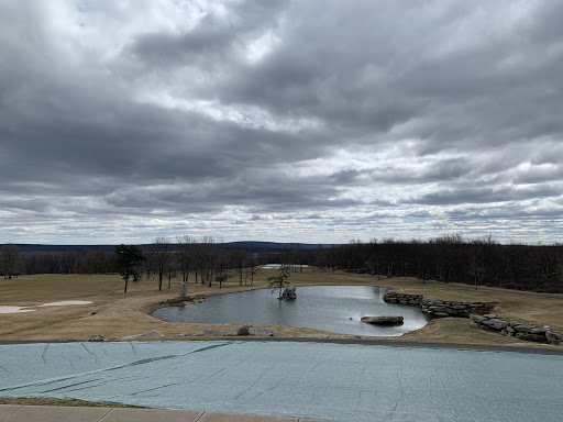 Golf Shop «Eagle Rock Golf Clubhouse & Pro Shop», reviews and photos, 191 Turnberry Ln, Hazle Township, PA 18202, USA