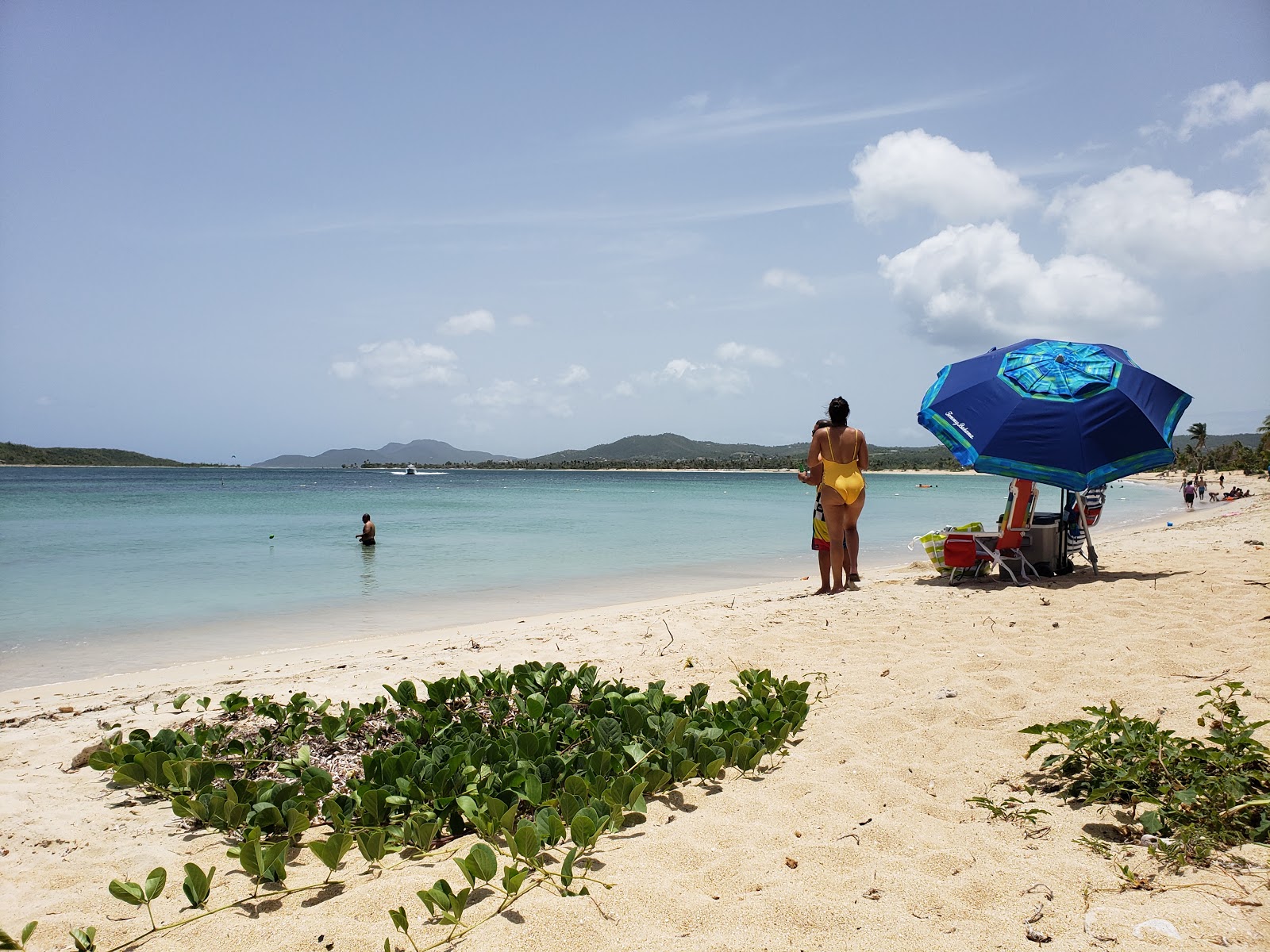 Photo of Playa Sun Bay and the settlement