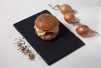 Angus Burger à Paris