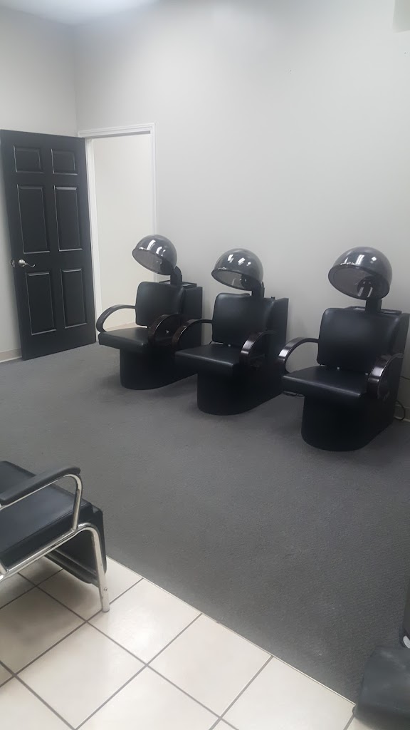 Dogwood Salon Fort Wayne, IN 46808 Services and Reviews