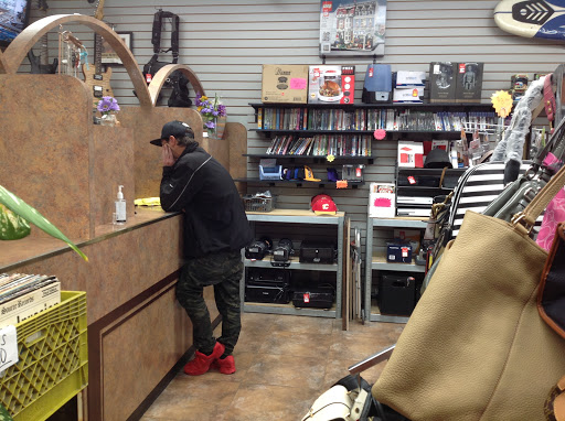 Pawn Shop «Neighborhood Pawn», reviews and photos, 608 W Chapman Ave, Placentia, CA 92870, USA