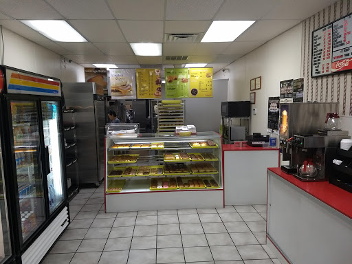 Donut Shop «Q Donuts», reviews and photos, 4101 E Park Blvd # 110, Plano, TX 75074, USA