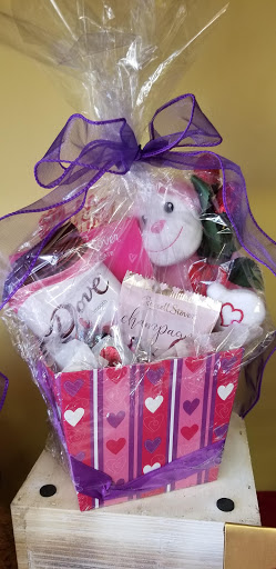 Florist «North End Florist», reviews and photos, 403 N Charlotte St, Pottstown, PA 19464, USA