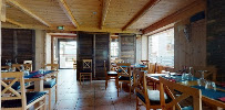 Atmosphère du Restaurant français L'Ancolie à Fontcouverte-la-Toussuire - n°13