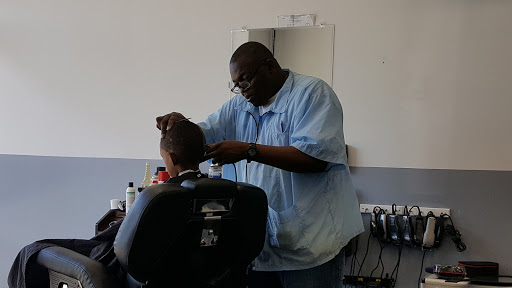 Barber Shop «5 Star Cuts», reviews and photos, 2125 Starmount Pkwy #120, Chesapeake, VA 23321, USA