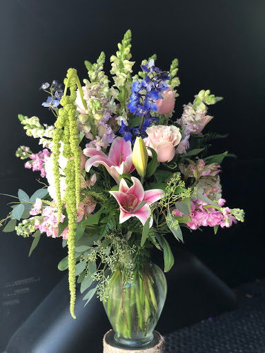 Florist «Kikilis Florist», reviews and photos, 417 S Pinellas Ave, Tarpon Springs, FL 34689, USA