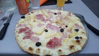 Plats et boissons du Pizzeria Pizz'burg à Brioude - n°16